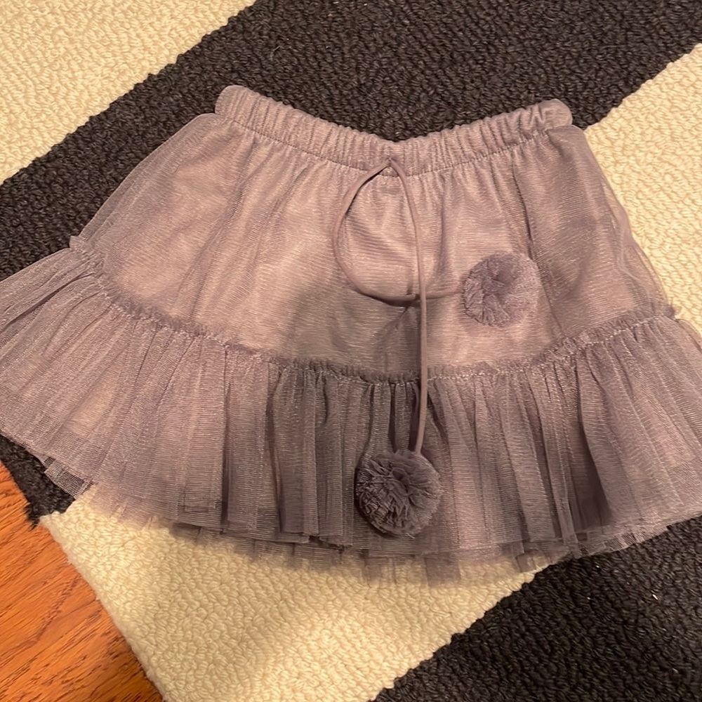 Huxbaby Pom Pom tulle skirt size 1